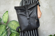 Load image into Gallery viewer, Leather Backpack
