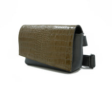Load image into Gallery viewer, Leather Waist Bag

