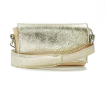 Kép betöltése a galériamegjelenítőbe: Bőr crossbody táska

