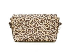 Load image into Gallery viewer, Leather Crossbody Bag
