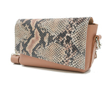Load image into Gallery viewer, Leather Crossbody Bag
