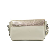 Încărcați imaginea în vizualizatorul Galeriei, Geantă crossbody din piele
