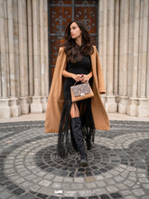 Load image into Gallery viewer, &quot;Dines&quot; Top Handle Bag
