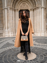 Load image into Gallery viewer, &quot;Dines&quot; Top Handle Bag
