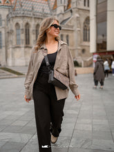 Load image into Gallery viewer, Crossbody
