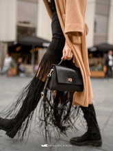 Load image into Gallery viewer, &quot;Dines&quot; Top Handle Bag
