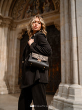 Load image into Gallery viewer, &quot;Dines&quot; Top Handle Bag
