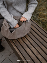 Load image into Gallery viewer, Noon
