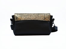 Încărcați imaginea în vizualizatorul Galeriei, Crossbody
