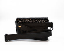 Încărcați imaginea în vizualizatorul Galeriei, Geantă de talie din piele
