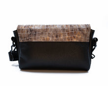 Load image into Gallery viewer, Crossbody
