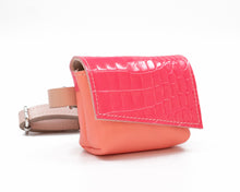 Load image into Gallery viewer, Small Kids Leather Waist Bag
