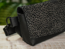 Load image into Gallery viewer, Leather Waist Bag
