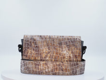 Load and play video in Gallery viewer, Crossbody
