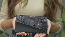 Load and play video in Gallery viewer, Leather Purse

