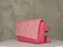 Load and play video in Gallery viewer, Leather Waist Bag
