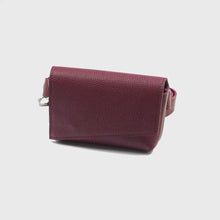 Load and play video in Gallery viewer, Small Leather Waist Bag
