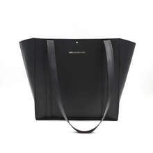 Încărcați imaginea în vizualizatorul Galeriei, Tote bag piele naturala neagra cu neseser inclus, geanta mare de umar pentru dama, poza din fata
