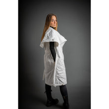 Load image into Gallery viewer, Long Gilet
